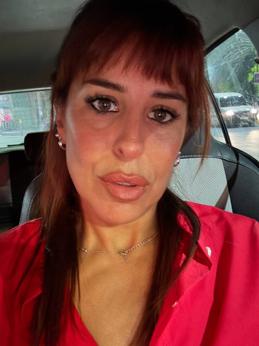 Anita Nena tweet media