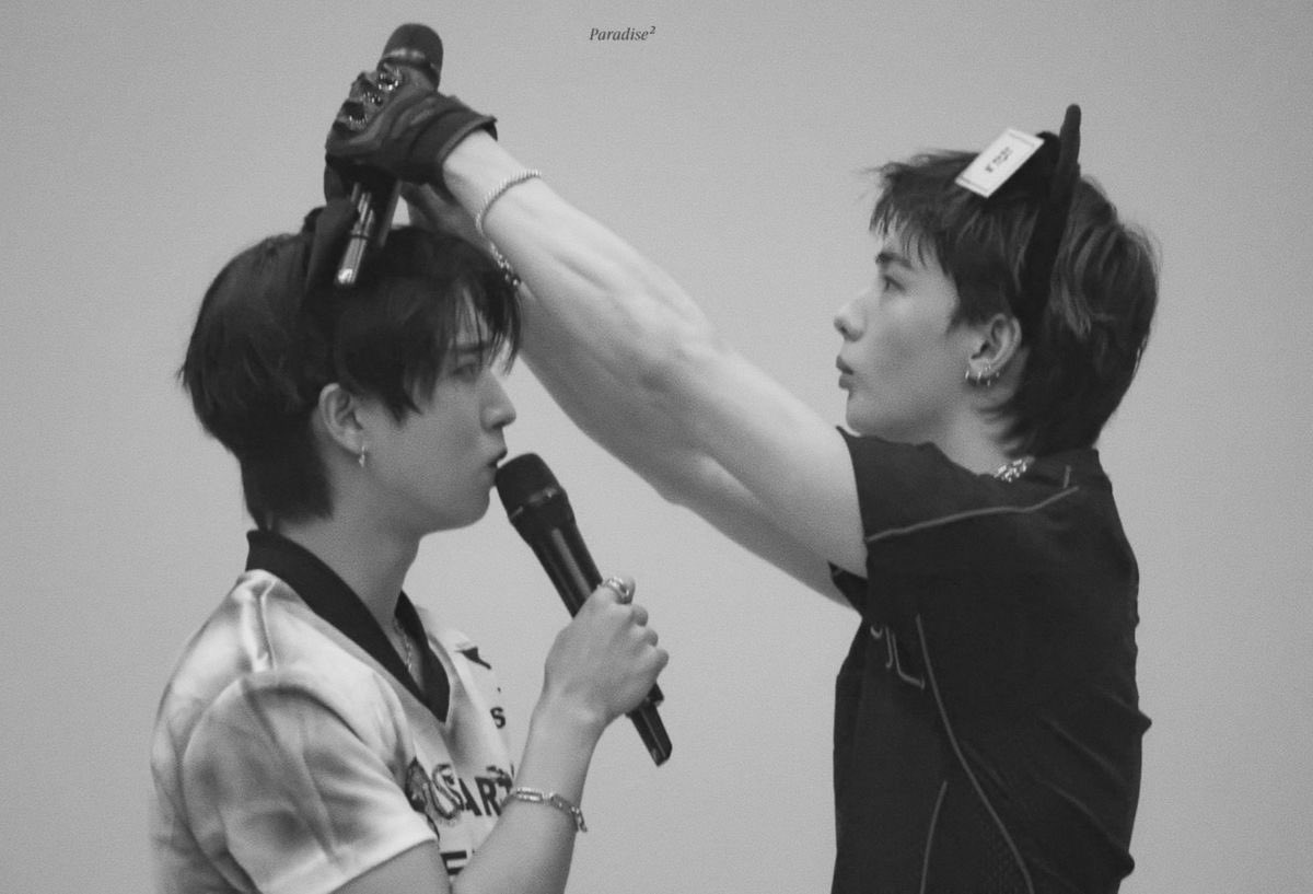 𝗘𝘃𝗮𝗻. tweet media