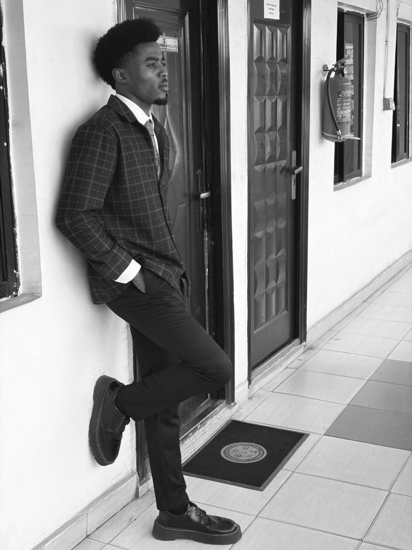ibiadebenjamin1's tweet photo. Lately, life has been feeling really heavy… and I know I might not be the only one going through it.

Some days, the goals feel bigger than the strength I have. The pressure, the uncertainty, the silent battles… it’s a lot.

But one thing keeps standing out to me ❤️‍🔥passion. https://t.co/1mf1ELJnlB