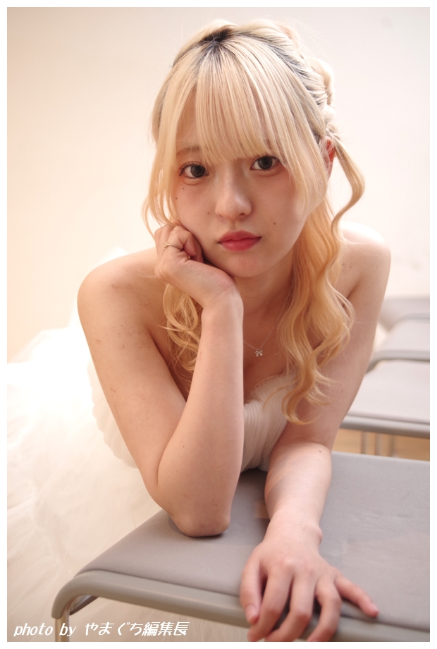 exman_gsan's tweet image. 先日の私の撮影分から。
コンサートホールでドレス姿。
めっちゃ綺麗でした～！

2026年4月5日撮影
モデル： かなさん (@MTAeLiKeMD6147)
使用カメラ： PENTAX K-1 II， smc PENTAX-FA 28-70mm F4 AL， ストロボ使用
#mateplus