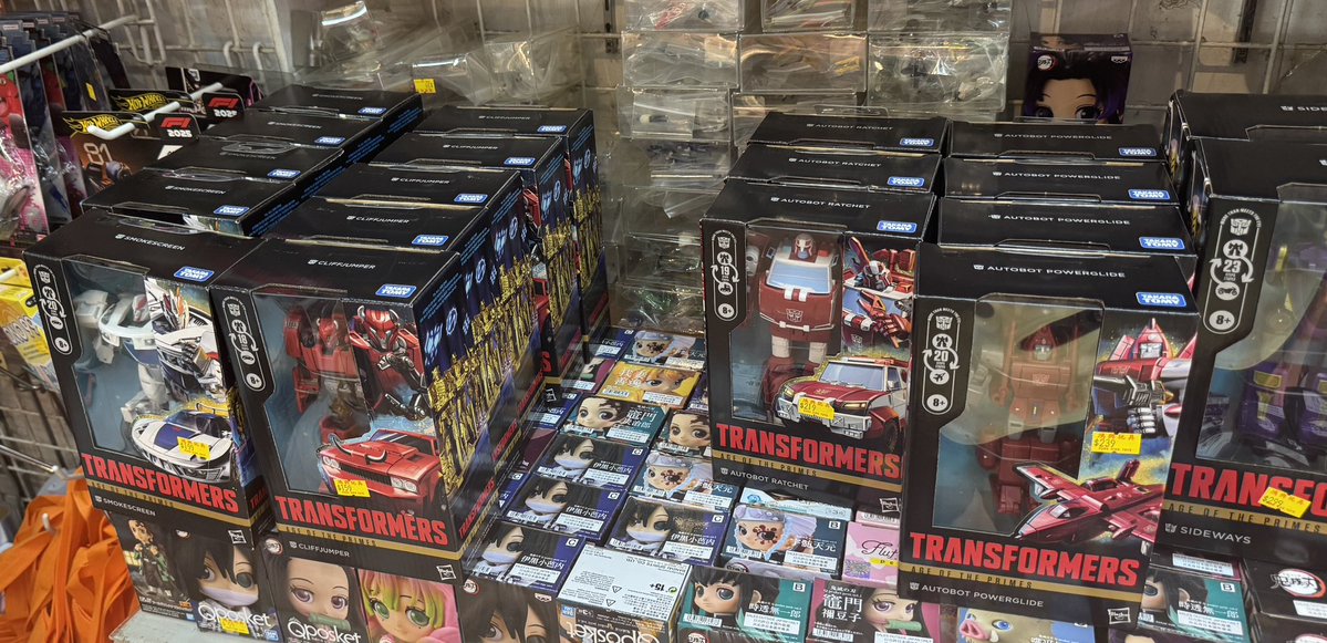 RiotControl2501 tweet media