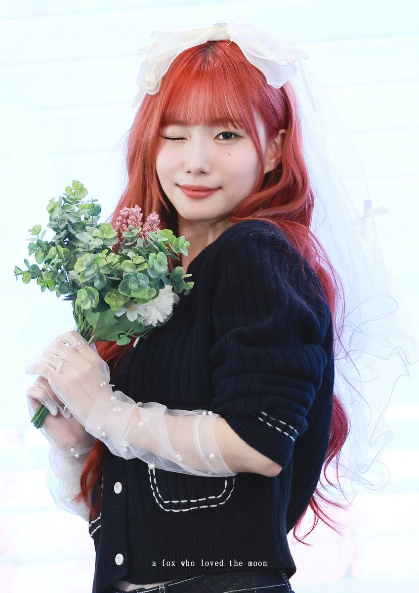 つきつね tweet media