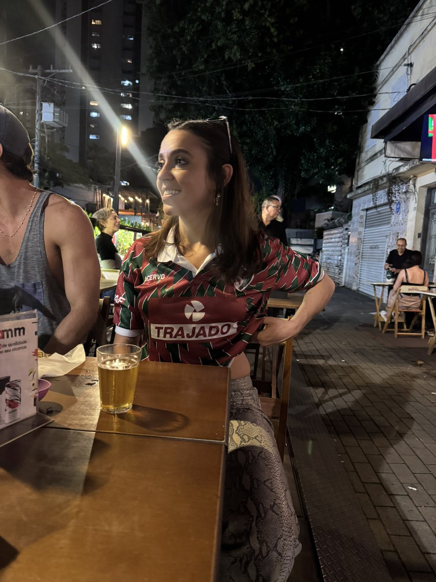 Valentina Bandeira tweet media