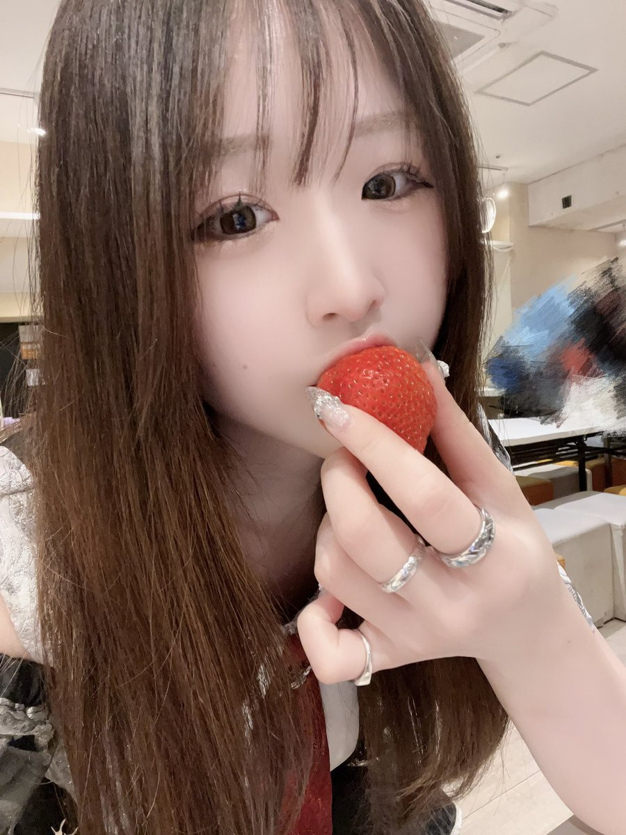 愛瀬なな（neOen）5/10 O-nest ONEMANLIVE/🎂5/29生誕祭 tweet media