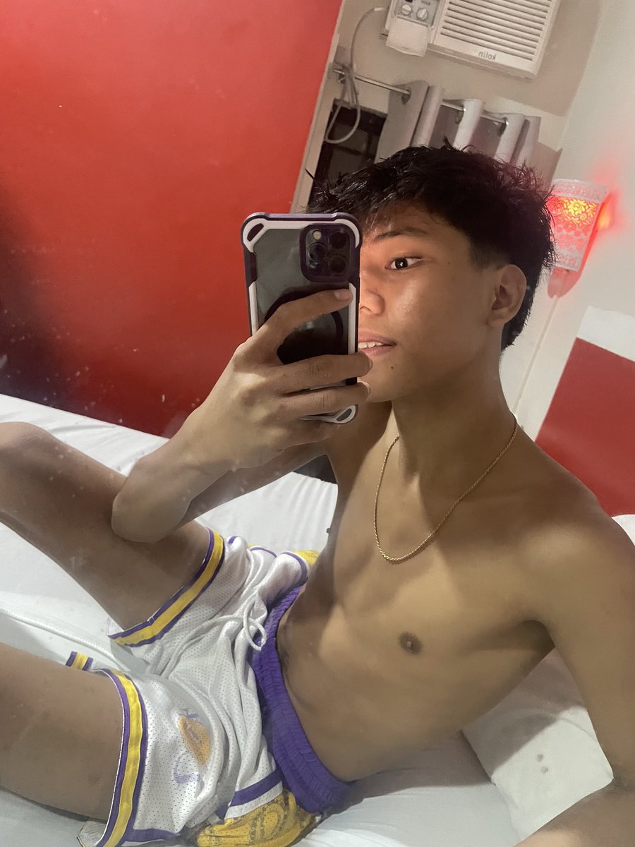 Callmelue-⚡️ tweet media