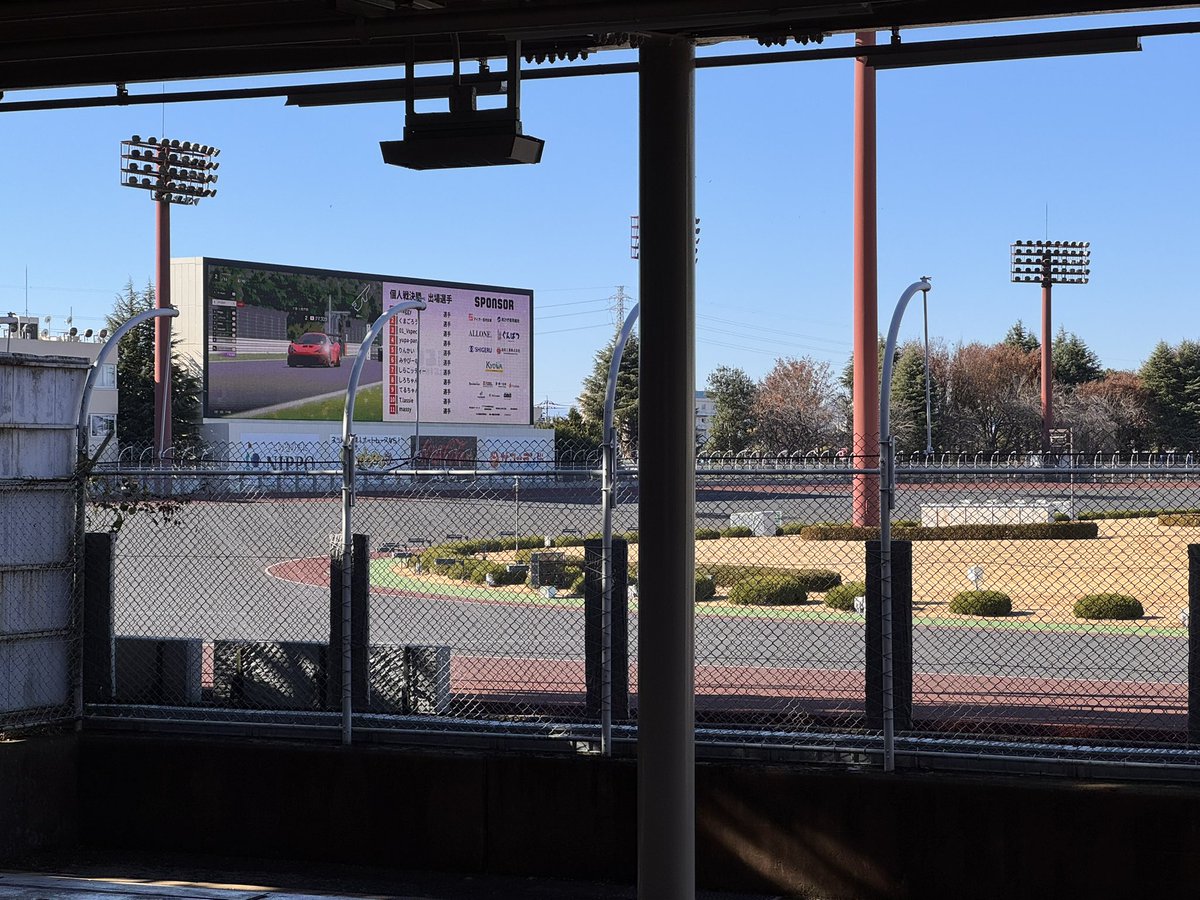 土井先生／デザイナー tweet media