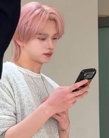 #thereafter tweet media