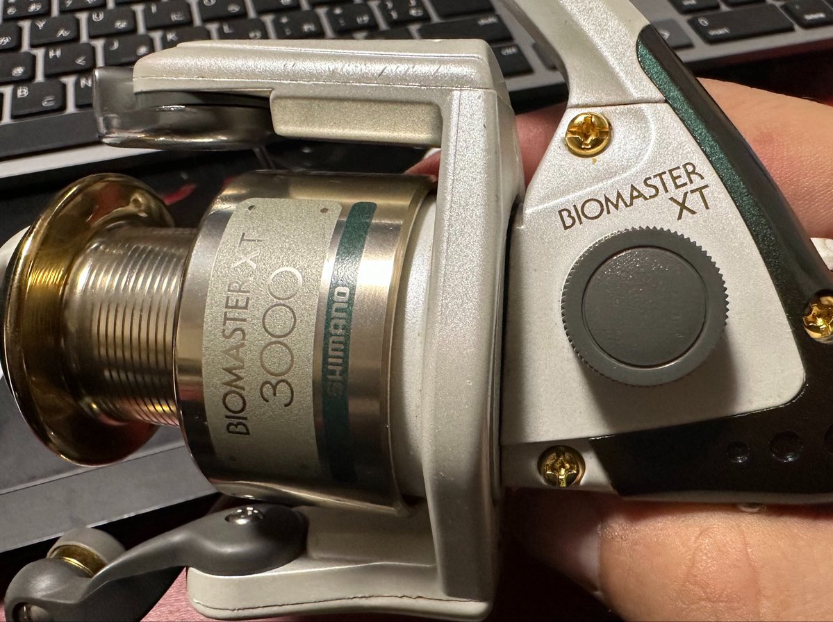 びったれアングラー tweet media