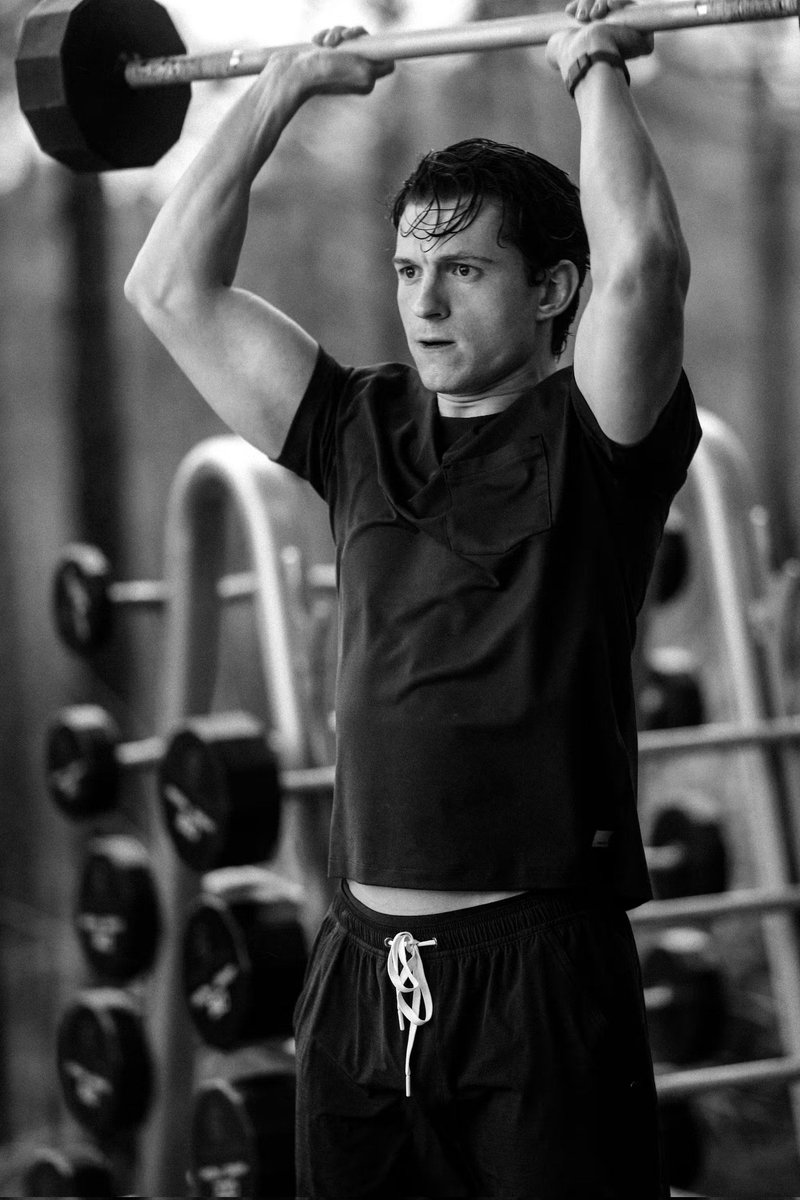 Tom Holland Updates tweet media