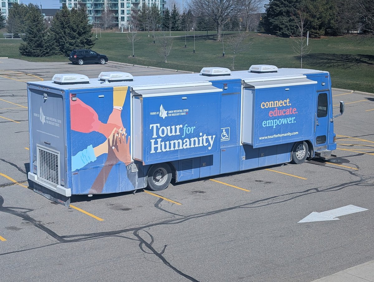 St. Oscar Romero Catholic School tweet media