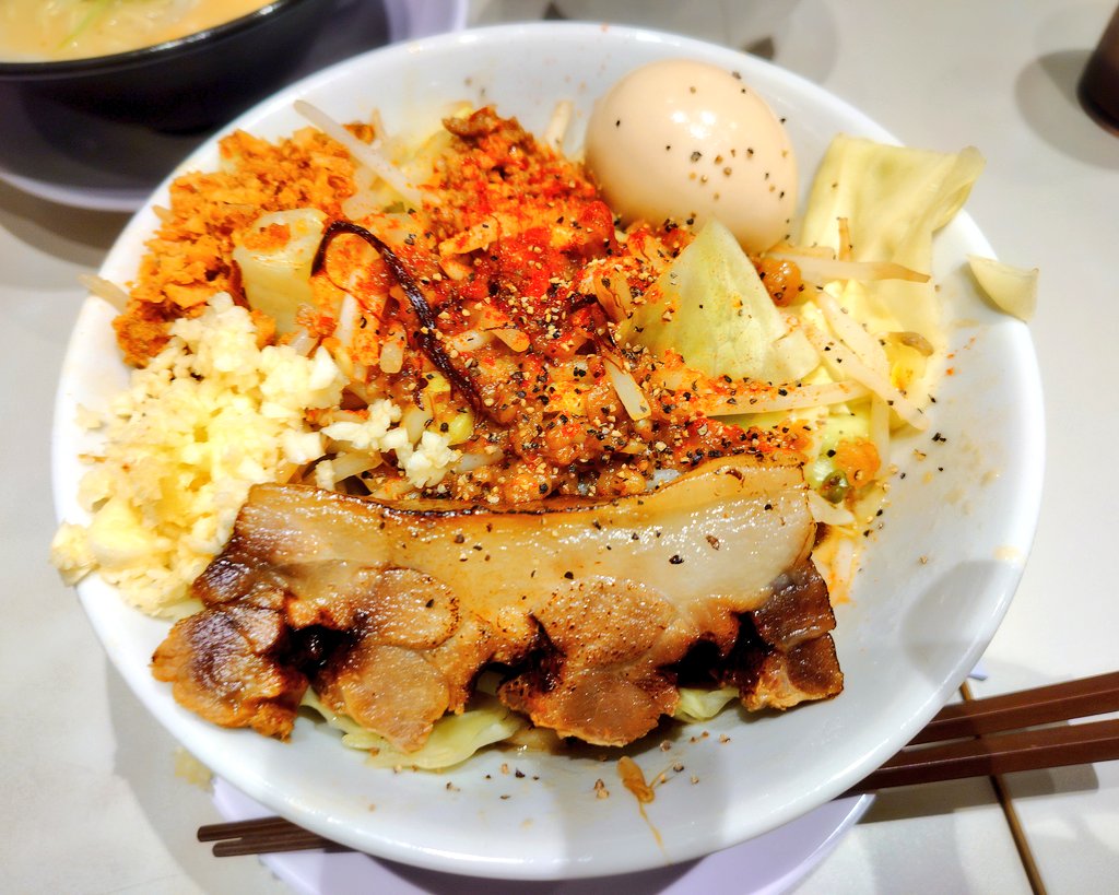 カモミールティー🌼 tweet media