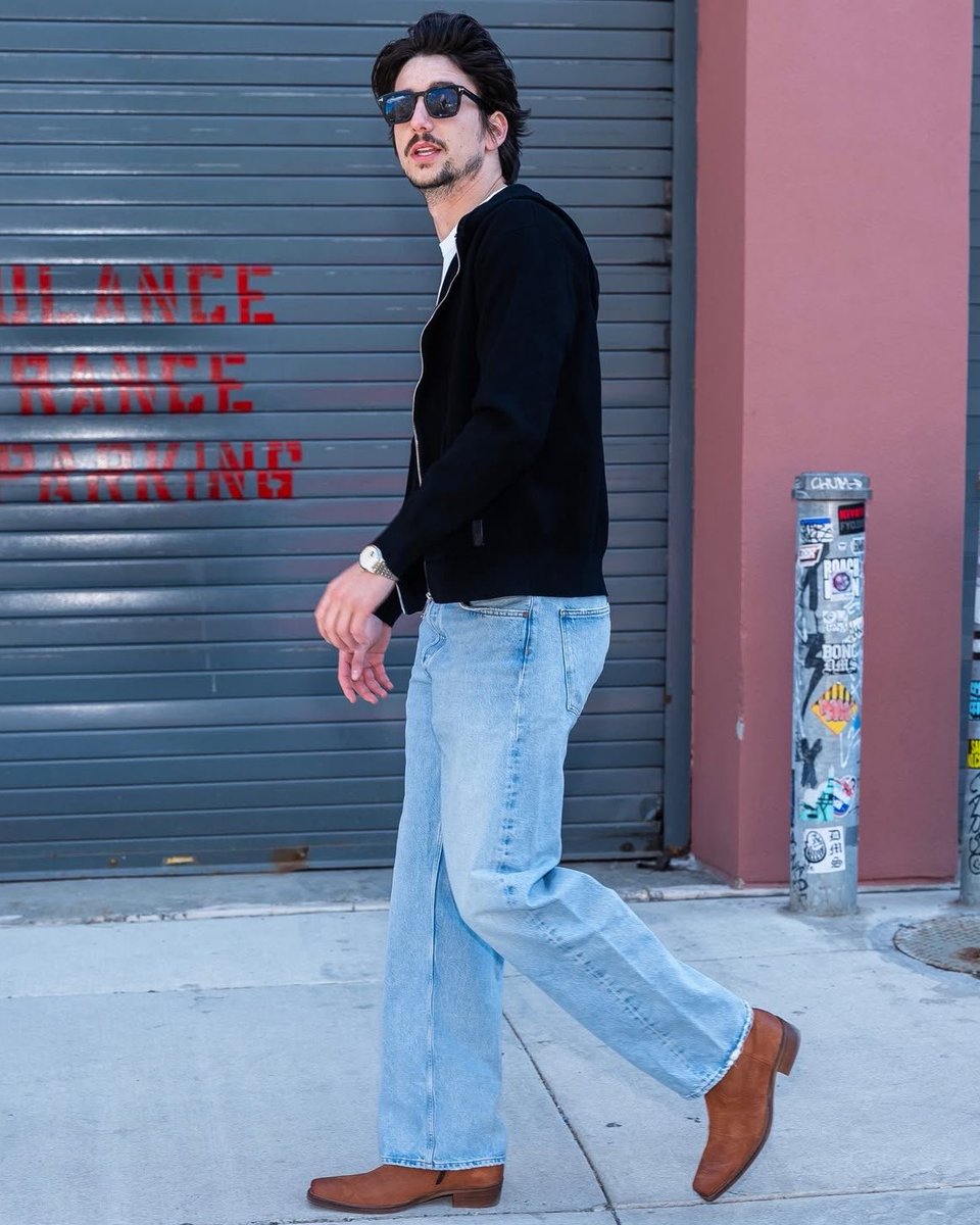 Milo Manheim Access tweet media