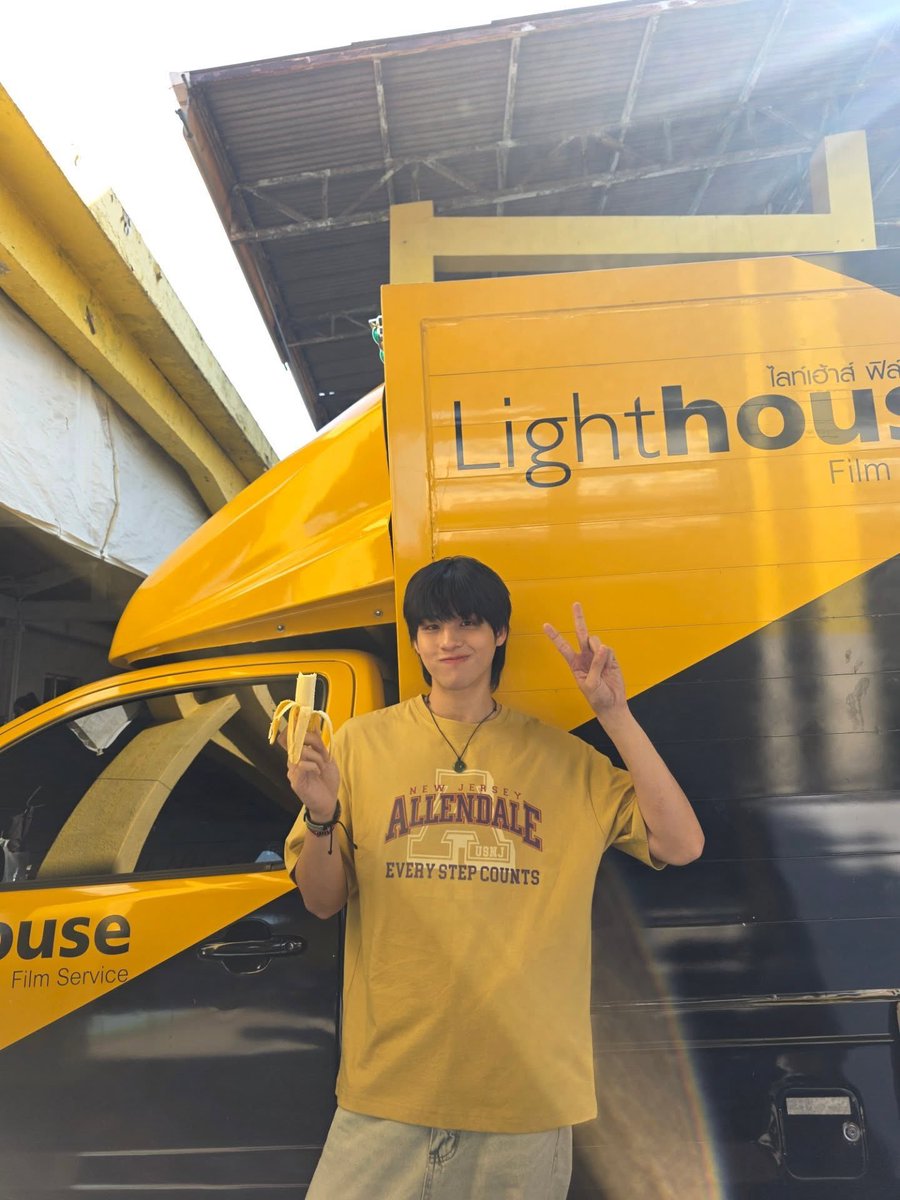 tear ᡣ𐭩ྀིྀི tweet media