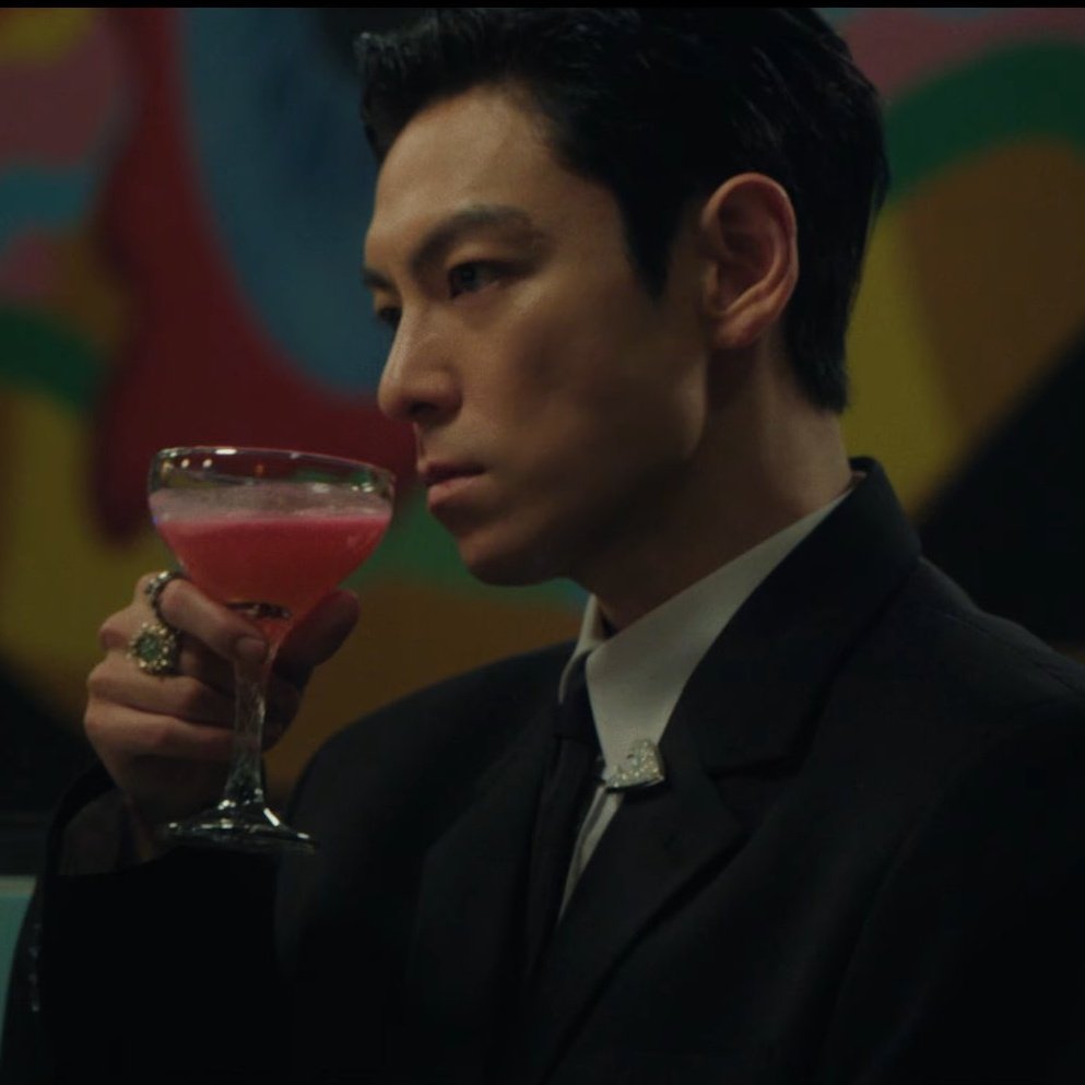 ᶻ 𝗓 𐰁 .ᐟ tweet media