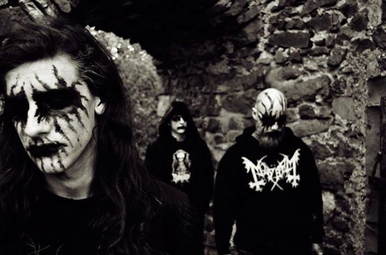 BMplusLegions's tweet image. Ellende