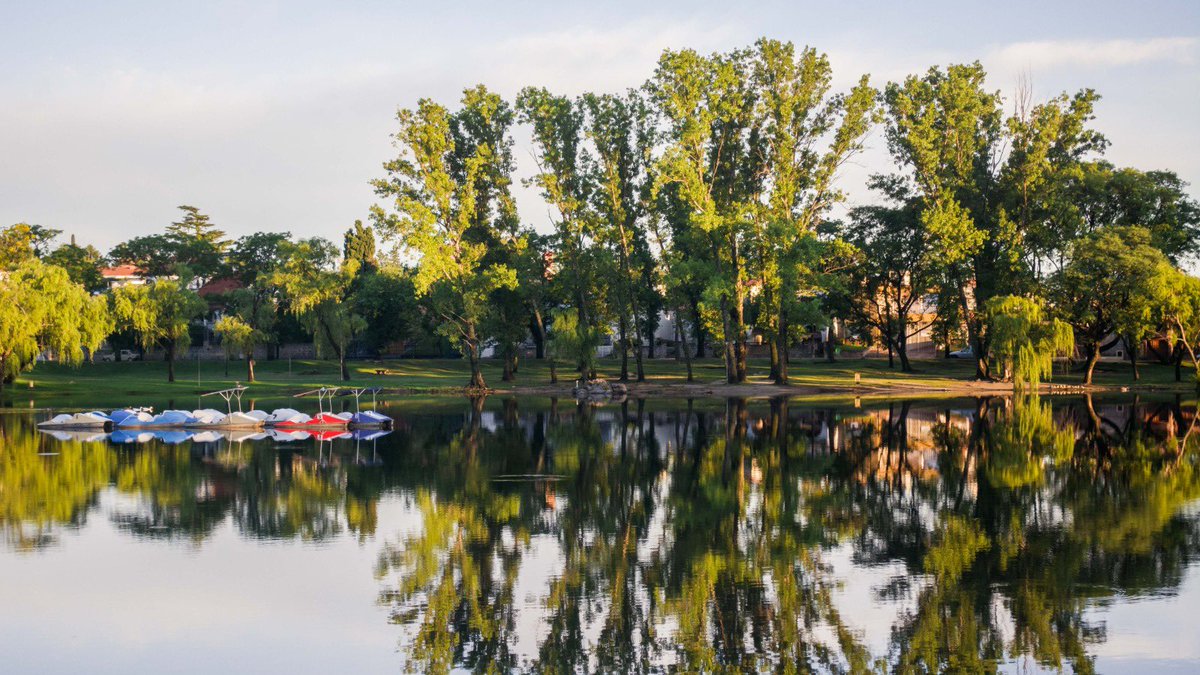 Alta Gracia celebra sus 438 años de historia, identidad y comunidad.

Una ciudad que creció con el esfuerzo de su gente, que supo construir una identidad propia y que sigue proyectándose con futuro en cada uno de sus vecinos.

Orgullo de pertenecer a esta tierra que combina