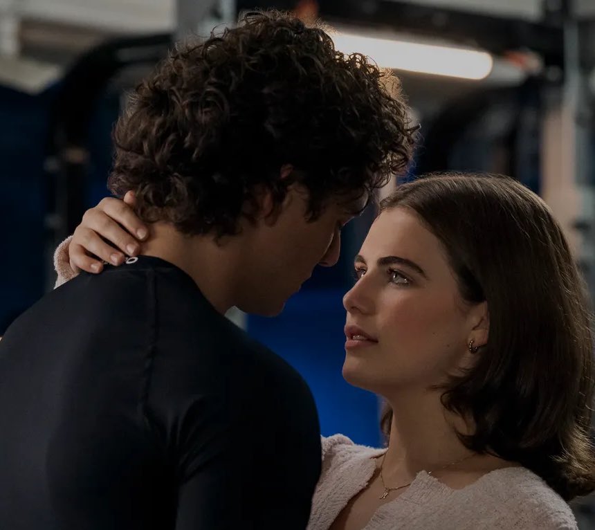 Off Campus Updates tweet media