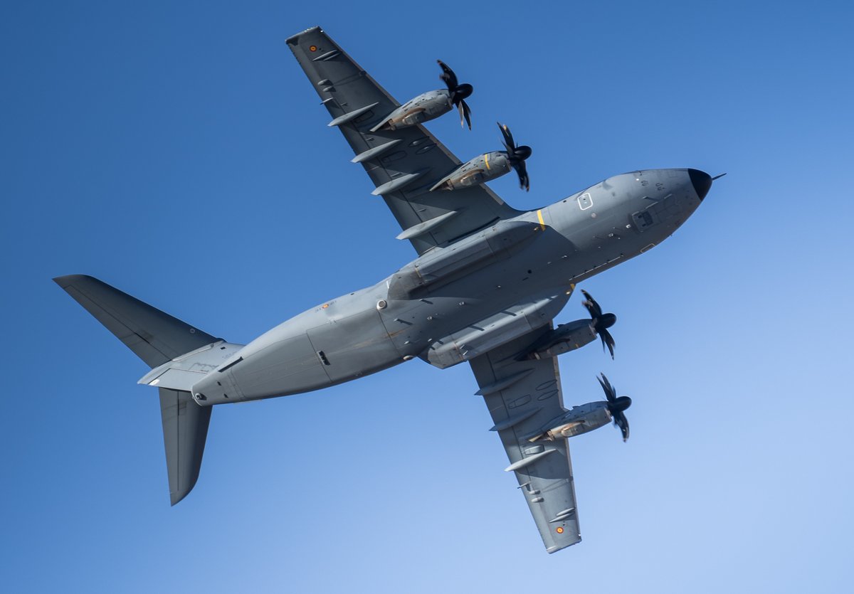 AirbusDefence's tweet image. We just touched down on day 2️⃣ of #FIDAE2026 airshow in Chile. 🇨🇱

Don't forget to visit our website for daily updates:  airbus.com/en/fidae