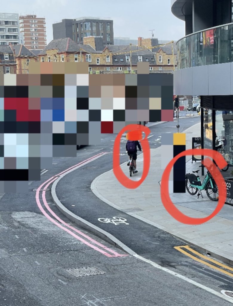 SimonSa23626003's tweet photo. @francesca_kms #ForcedCycling
Really poor version of @carlafrancome 
You’re assuming people want to cycle, most don’t because of people like you Francesca. 
Rows of bikes, dumped, blocking pedestrians who are doing the old #ActiveTravel, or what it really is #Walking but cars are the problem. https://t.co/ENbBR0dKhq