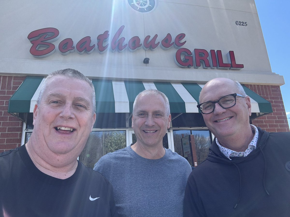 chrisjfarrow's tweet image. Another amazing UConn #MarchMadness run. I was able to connect with so many family &amp;amp; friends on #FinalFour weekend in my hometown.  Congrats Michigan.