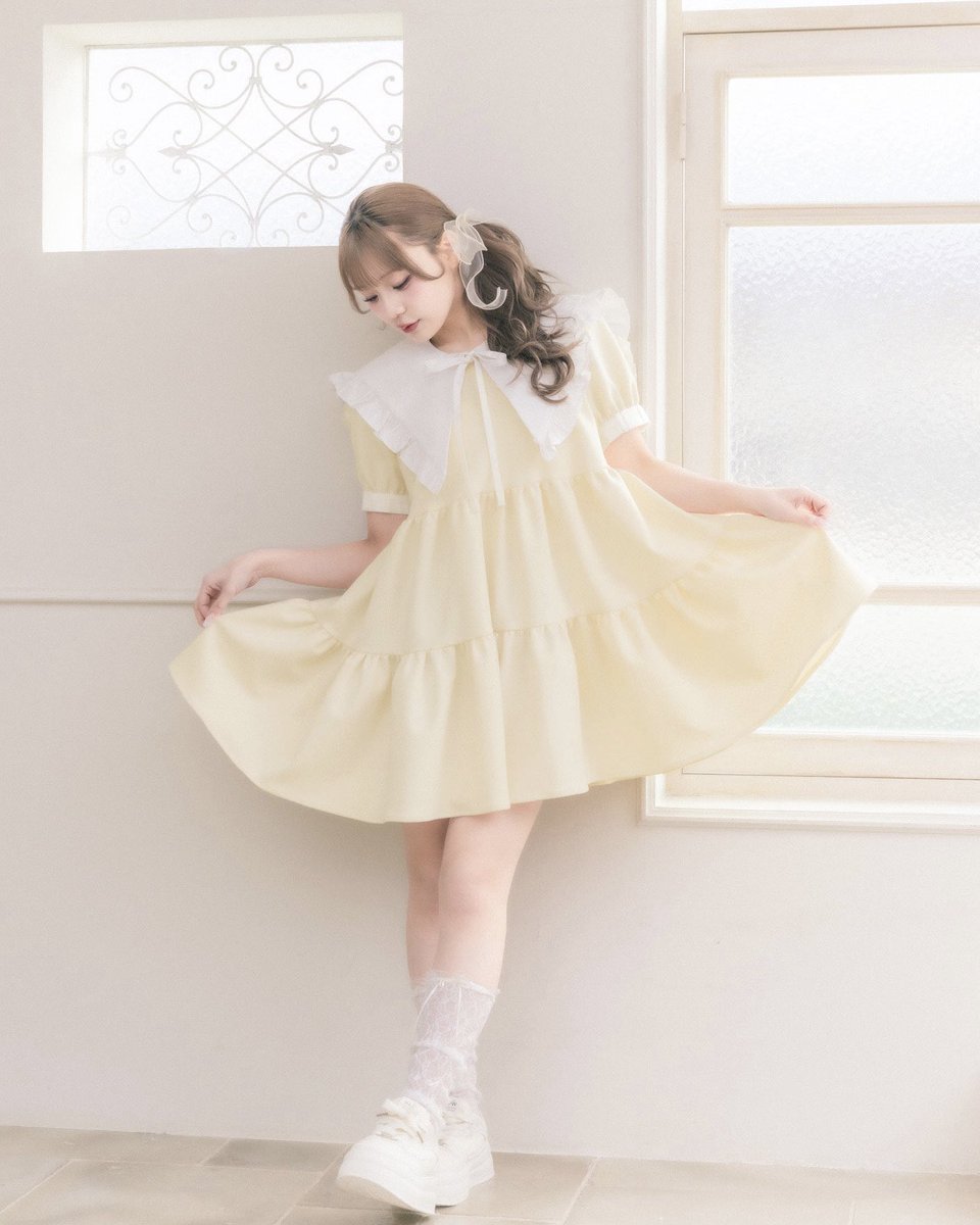 Me roir Spring collection 2026
3rd drop 🎀

tierd sweat minionepiece 
BUTTER / GRAY

web release：4/10(fri) 21:00

#meroir #ミーロワール #古澤里紗