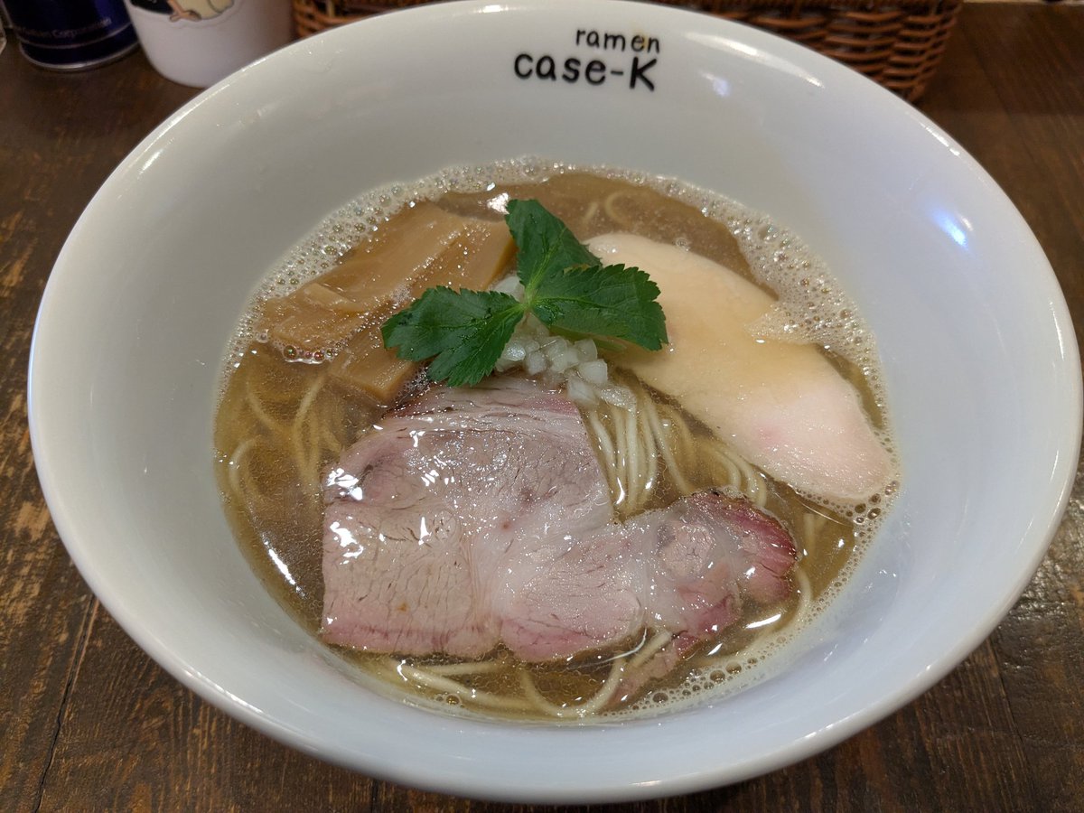 Teracles00's tweet photo. ramen case-K＠京成大久保
にぼしのらぁめん

今日も美味っ💘💘💘

投稿さぼってますが水曜、外で食べられる日はだいたいここで煮干ってます✨

ご馳走様でした😄

昨日は衝撃の移転発表
tera家全員で「今年の冷やし気軽に食べられない⁉️」と激震でした⚡️ https://t.co/ferAXrC1Xy