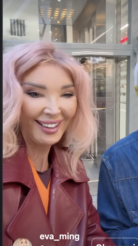 Scarlett O'Anya tweet media