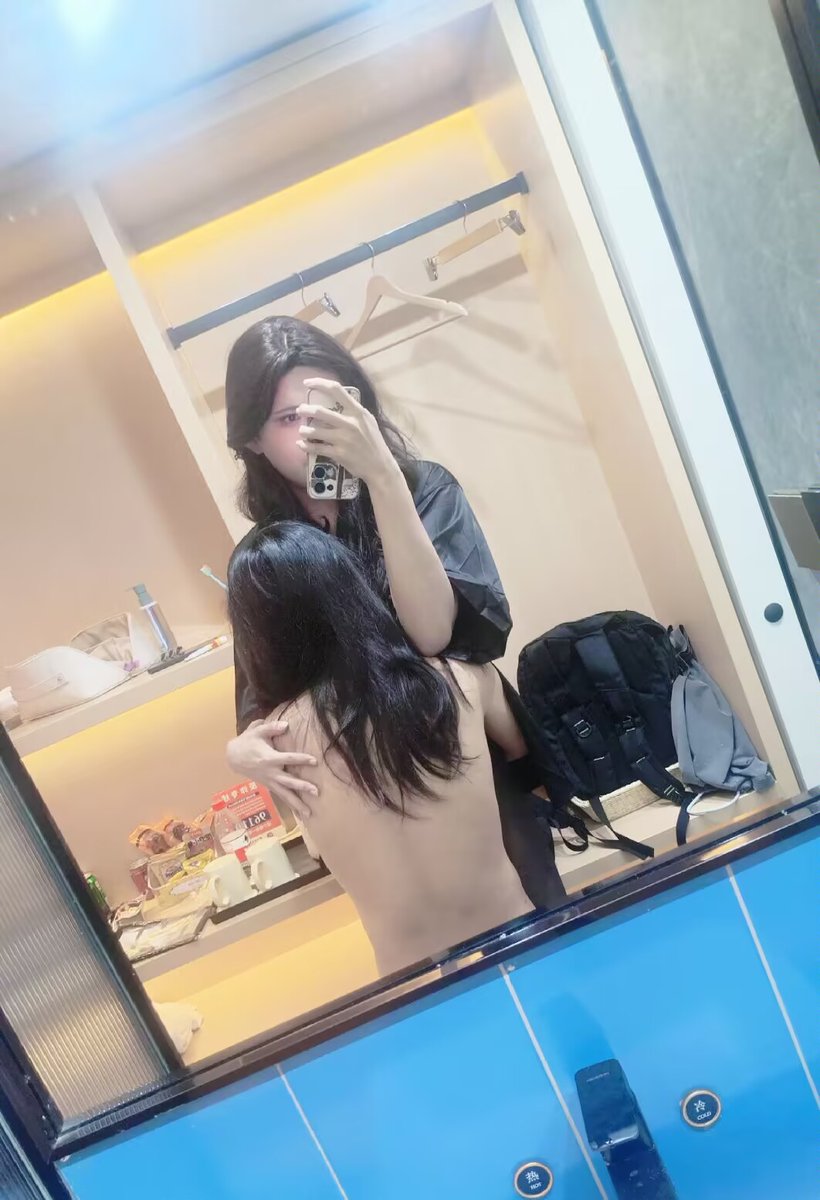 钴蓝Re tweet media