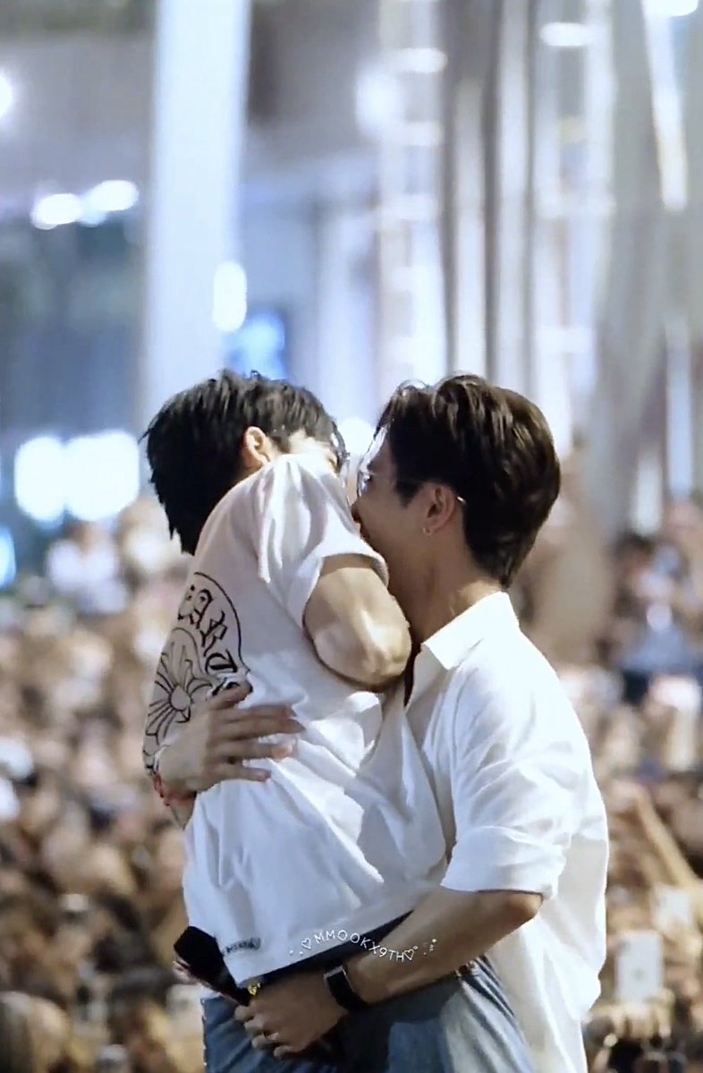 จักรวาลของ PS.🖤🤍 tweet media