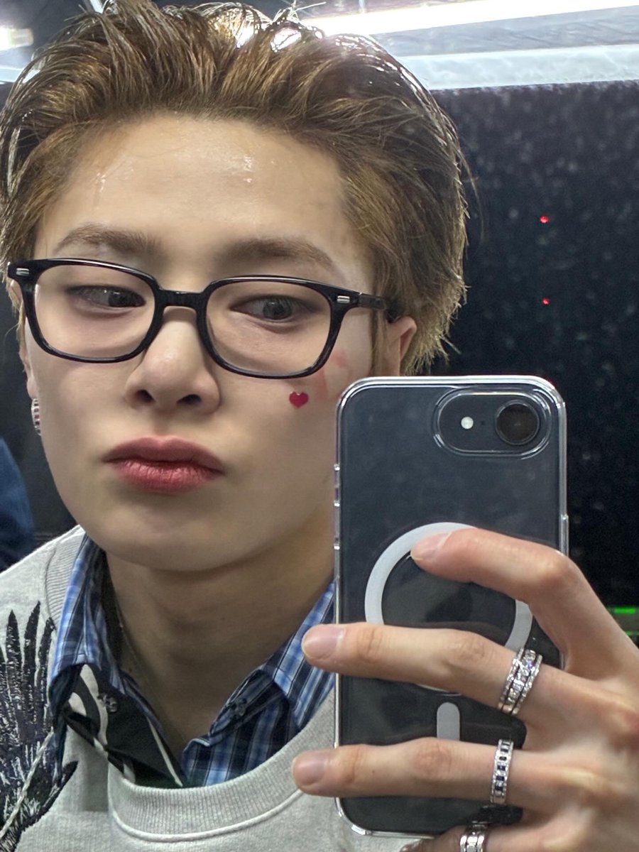 Found a little love today! Just a mirror selfie to show off this heart and the glasses era.