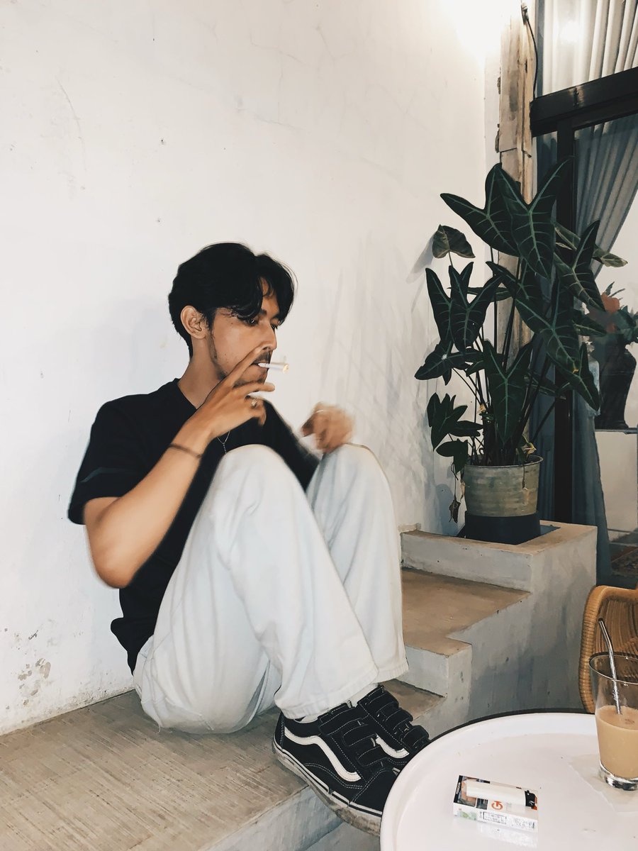 sweet summer child tweet media