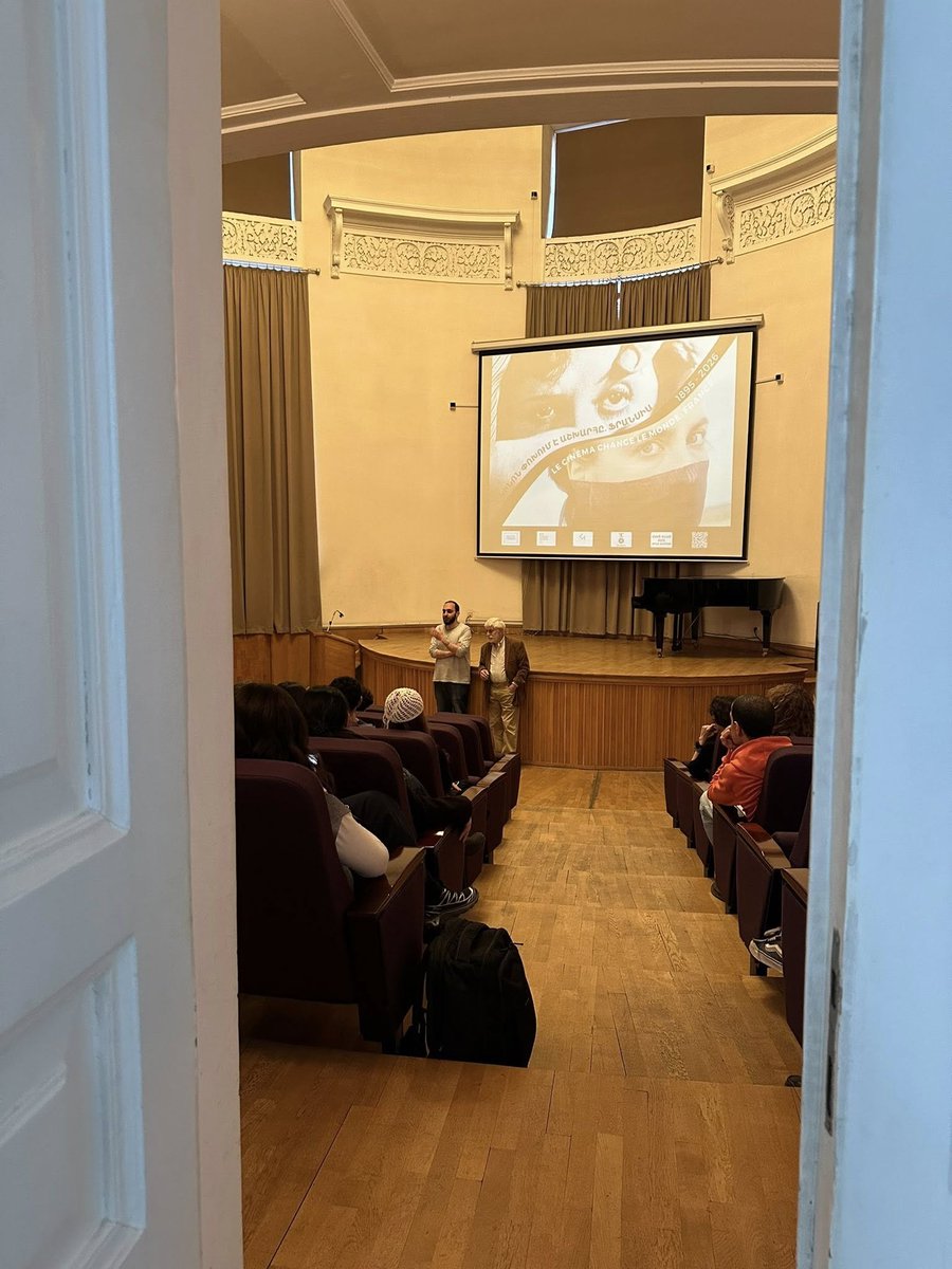 Հայաստանի ազգային գրադարան tweet media