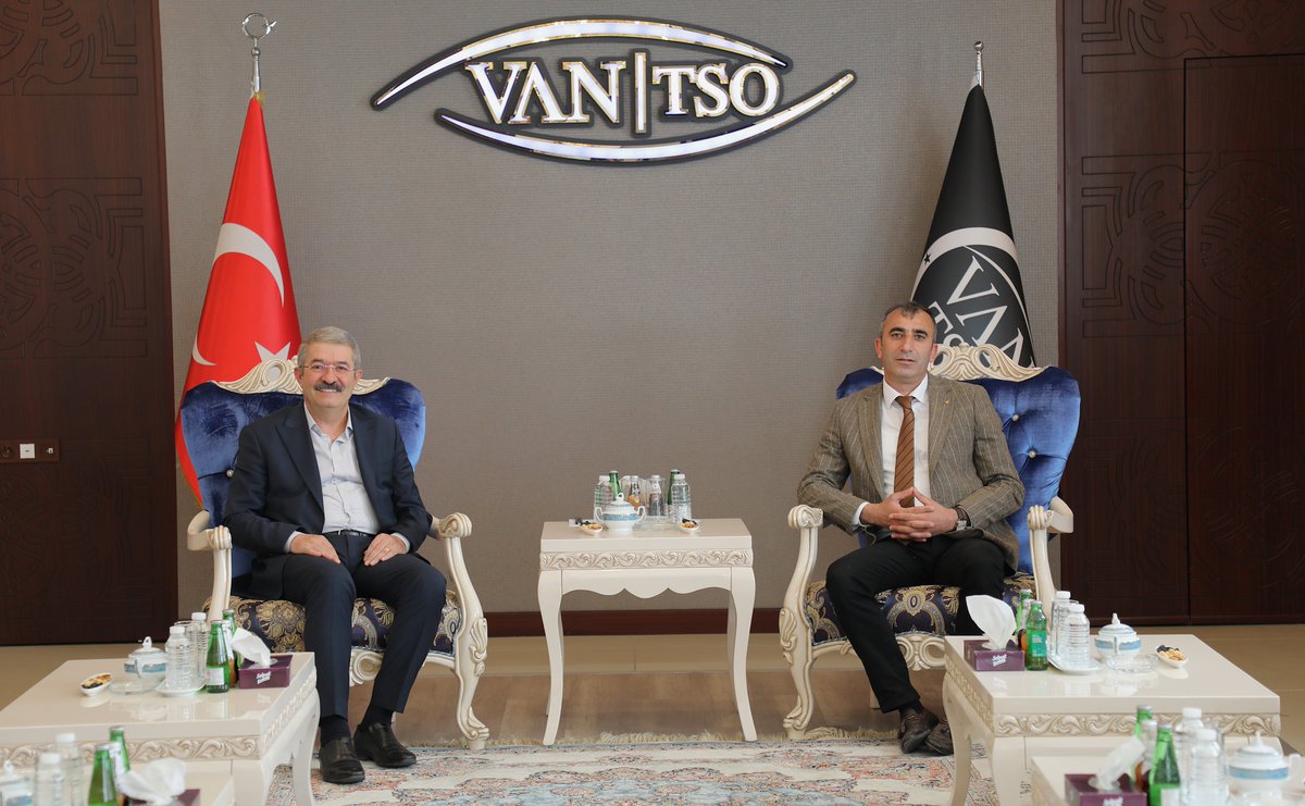 vantsokurumsal's tweet photo. Odamıza nezaket ziyaretinde bulunan TMMOB Ziraat Mühendisleri Odası Van Şube Başkanı Sayın İskan Işık ve Yönetim Kurulu Üyeleri; Yönetim Kurulumuz ve Genç Girişimciler Kurulumuz ile bir araya geldi.

@zmo_van @fahriborakk @fevzi_celiktas @VeyselParin @Omeryilmaz__ @NecdetTakva @umitsari65
