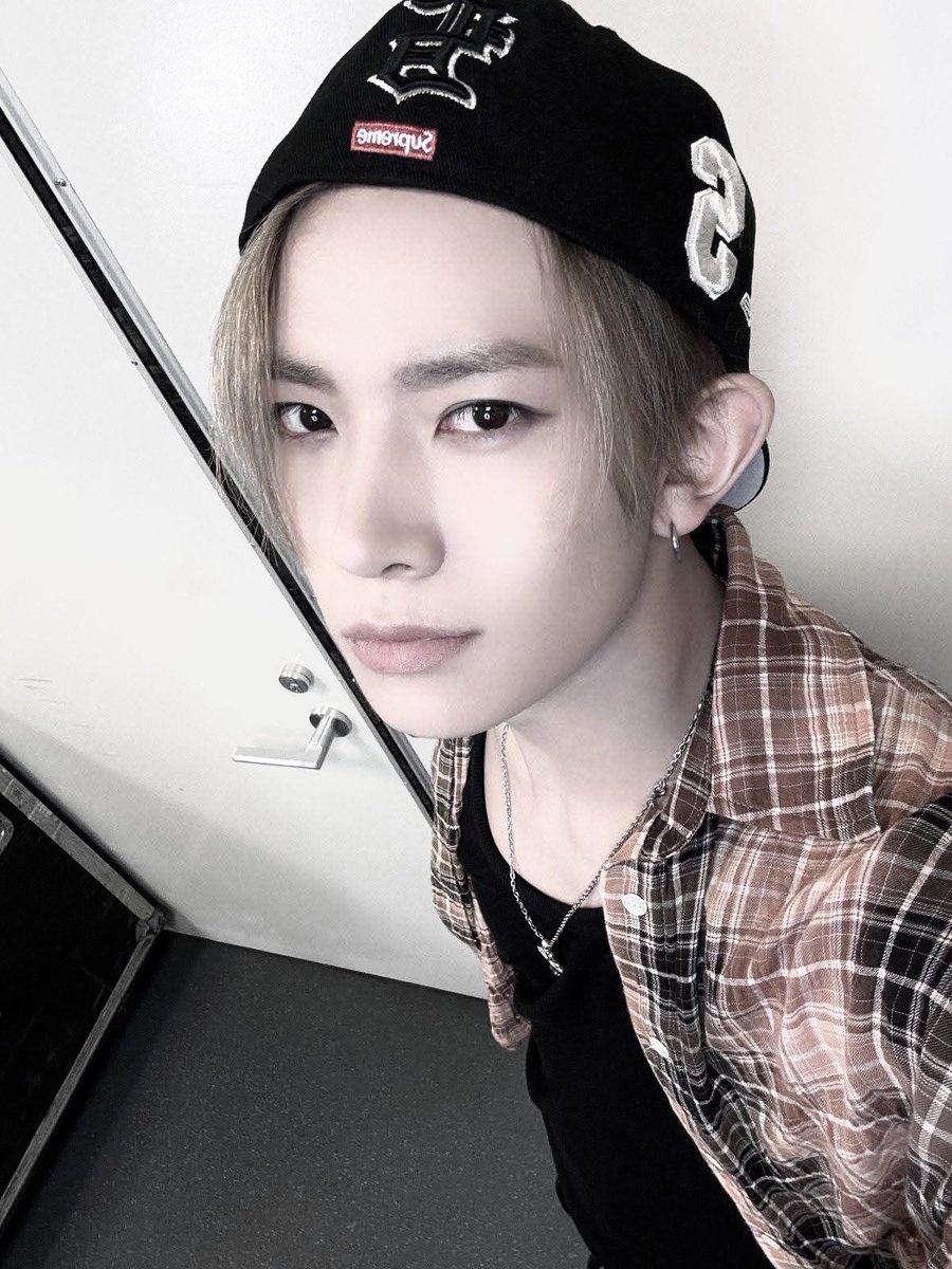 karina ⓻ 🍀 tweet media