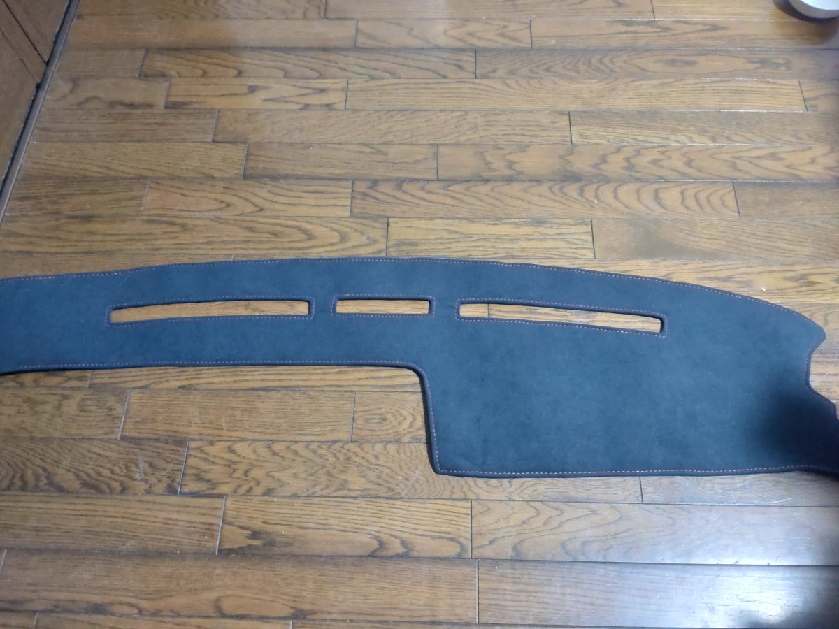 三日月 tweet media