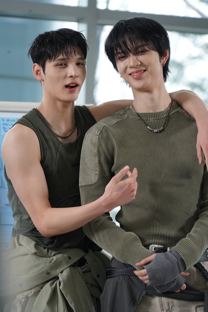 🦌케이🦌Misery Business Jiho tweet media