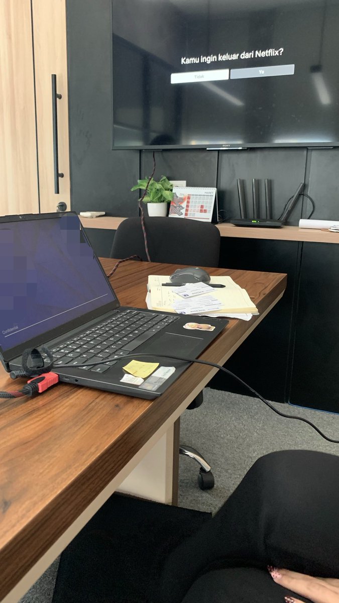 Bluuuuuuur tweet media