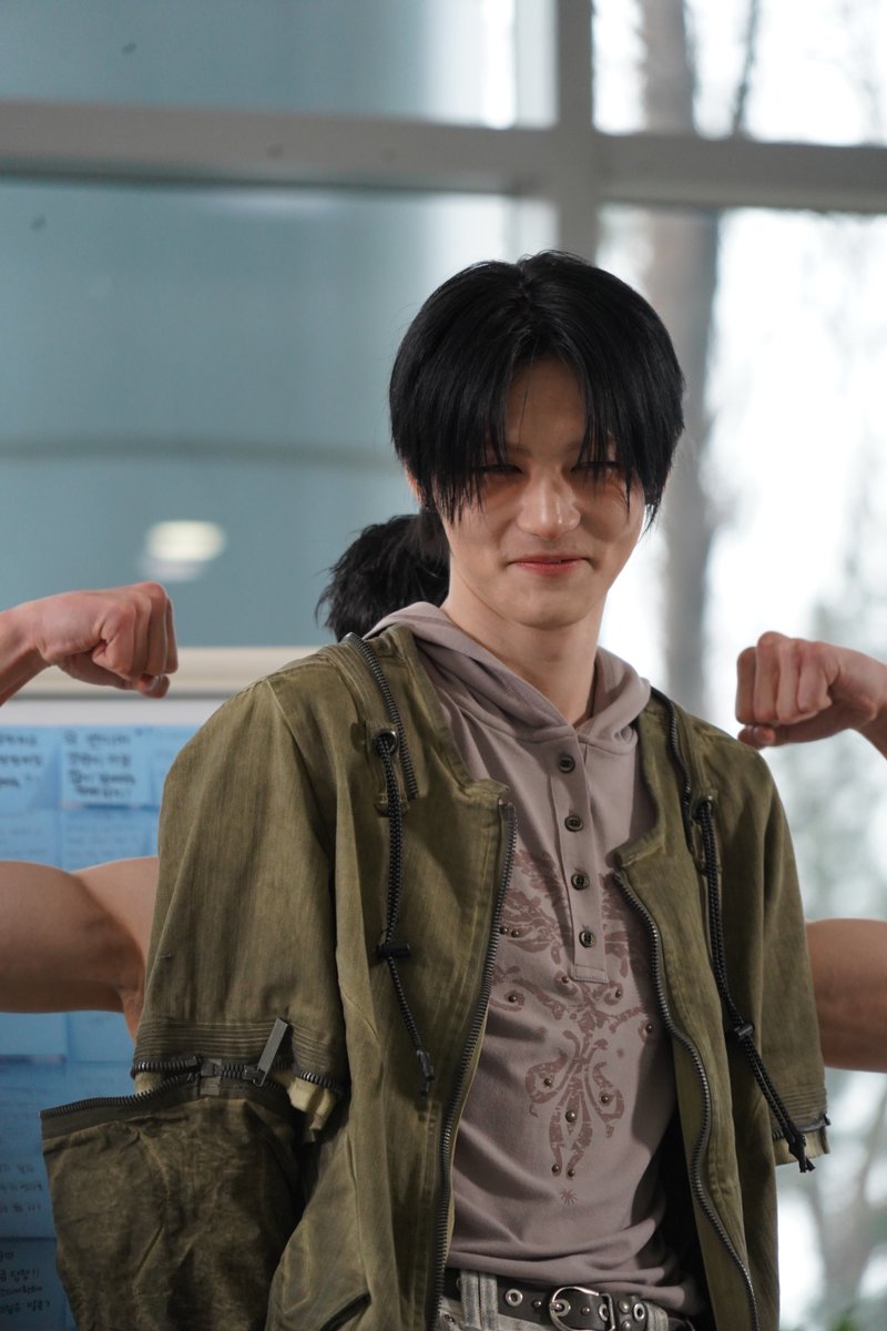 🦌케이🦌Misery Business Jiho tweet media