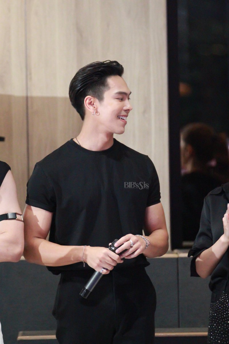 bib's sister tweet media