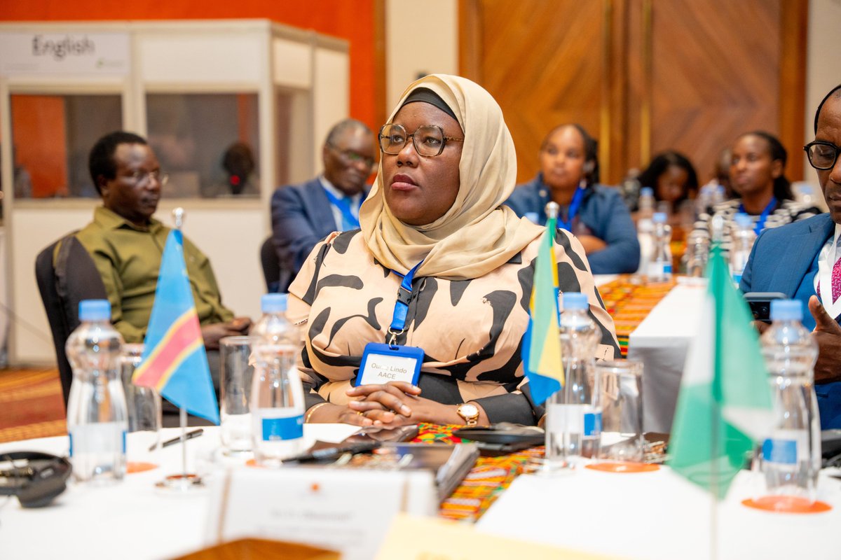 KenTrade_G2B's tweet photo. Kenya through KenTrade is a founder member and regional focal point of @AfricanAllianc4 which brings together Electronic #SingleWindowSystem compliant trade economies. Delegates follows the day 1 poroceedings of Regional Single Window System Conference hosted by KenTrade in Nrb https://t.co/IhylZiDfSZ