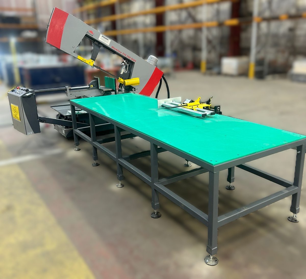 ProsawLimited's tweet image. When material moves better, everything works better. This cutting upgrade combines a low‑friction handling table with a BOMAR bandsaw to reduce effort, improve flow and deliver consistent, repeatable cuts.
#EngineeringSolutions #BomarSaws #prosaw