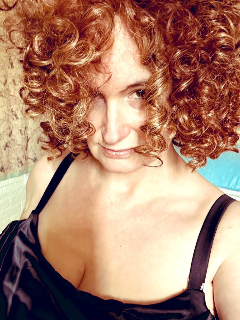 Lucia 🦊🧡 tweet media