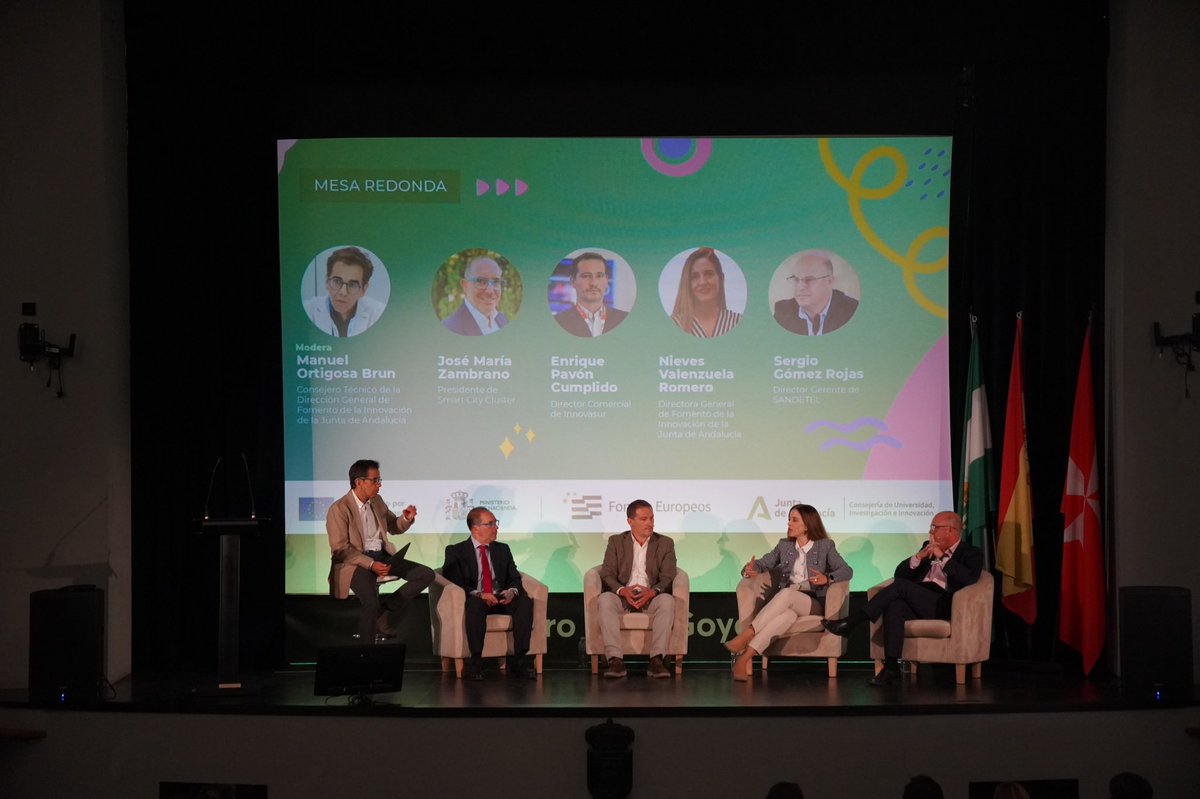 sandetel's tweet photo. SANDETEL ha participado en el desarrollo del proyecto #SmartMovilidadGranVega, impulsando soluciones de movilidad inteligente en municipios de Sevilla.
 
👥Sergio Gómez, director gerente, y Jesús Maya, responsable del proyecto, participaron en su presentación.
#ProyectosSANDETEL https://t.co/zKzpglI5Tu