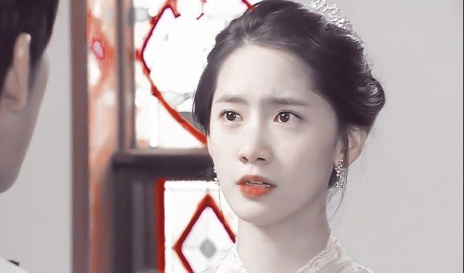 YOONA BASE tweet media