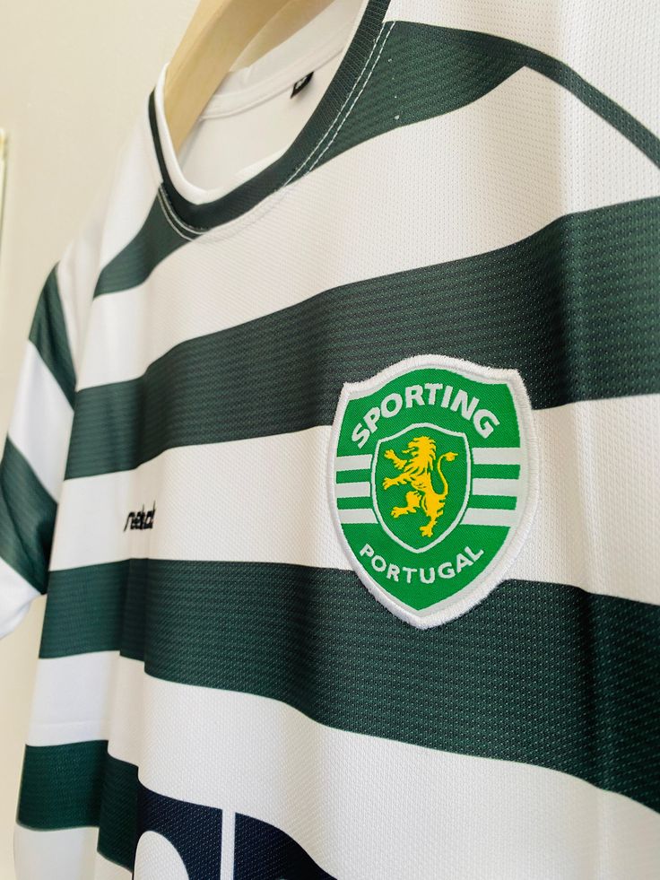 solusaether's tweet photo. SPORTING CP RETRO JERSEY

30,000

DELIVERY NATIONWIDE https://t.co/Ibs9UzDxz4