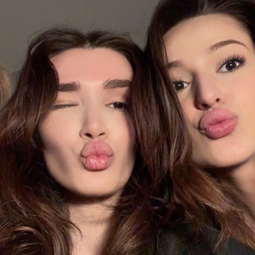 snowflake tweet media