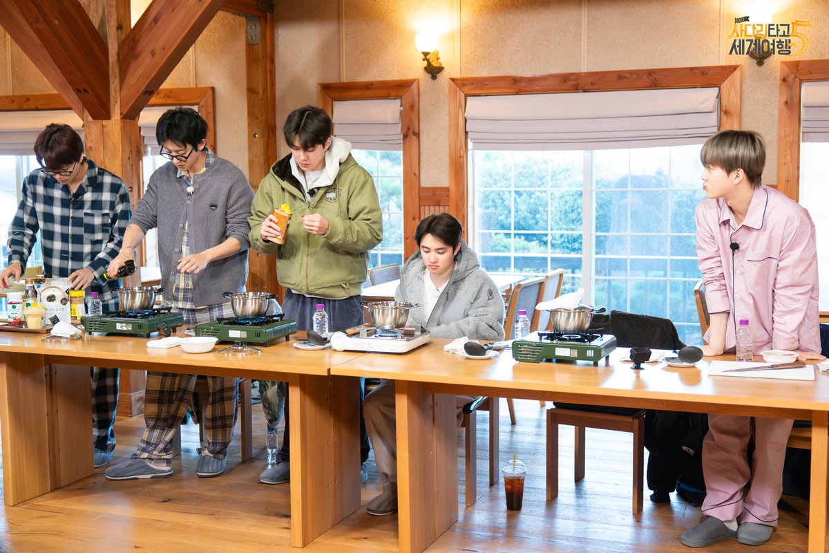 SMTOWN Friends tweet media