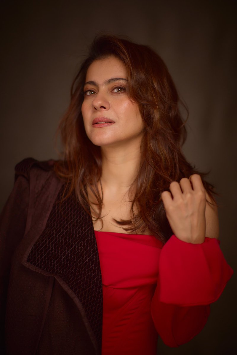Kajol tweet media