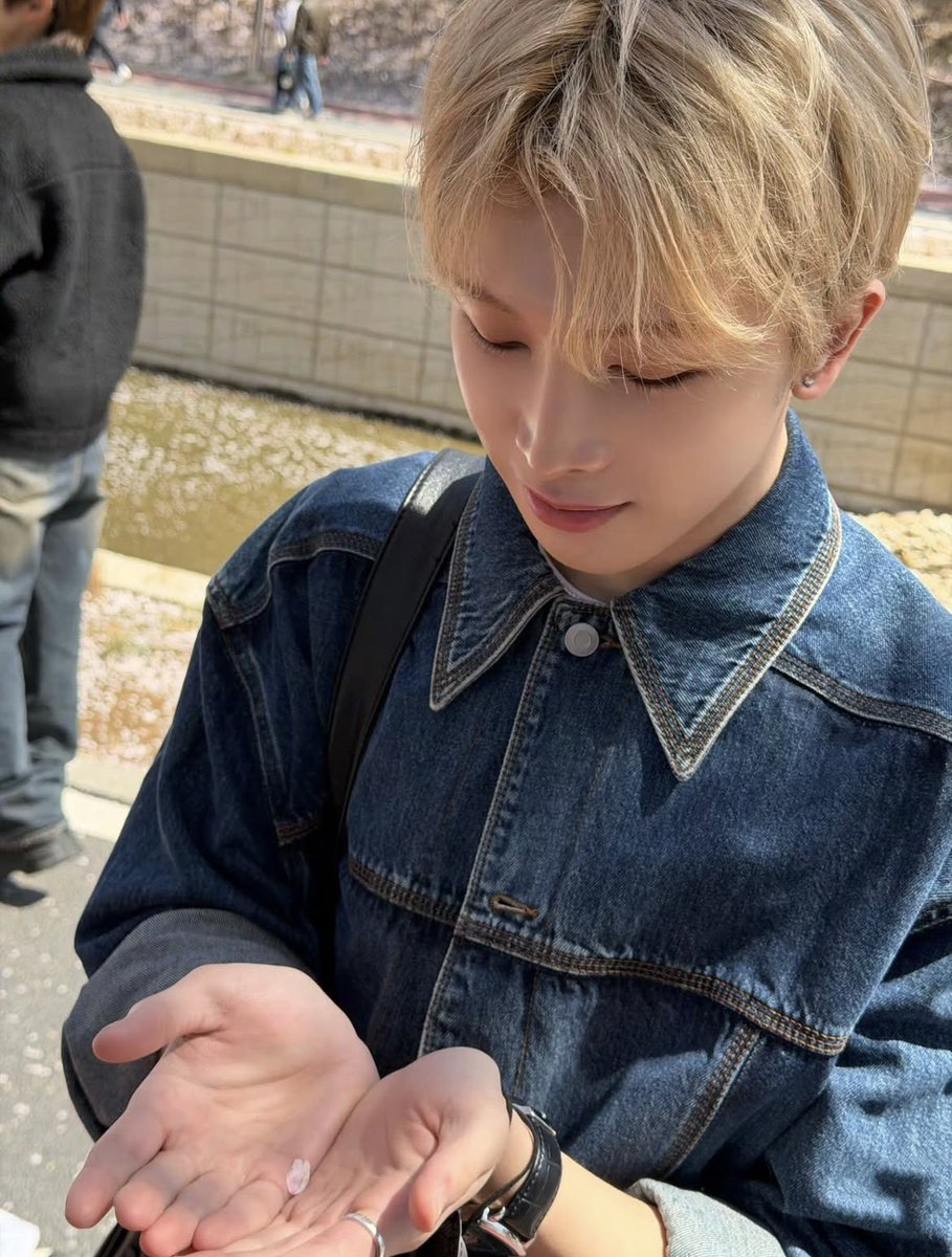 만듀 . . 🥟 tweet media