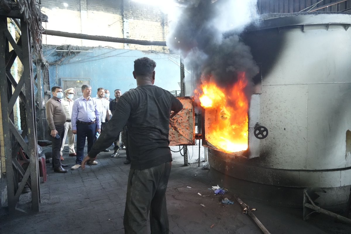 Amritsar Customs tweet media